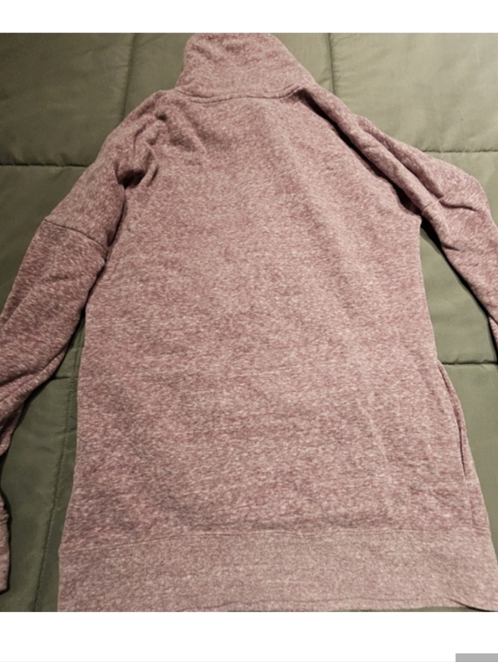 Bundle of 2 Athletic Hoodies | PUMA & Reebok - Picture 10 of 13